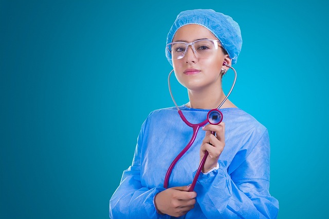 Nortriptyline: Dosage Guide, Uses for Depression, and Side Effects